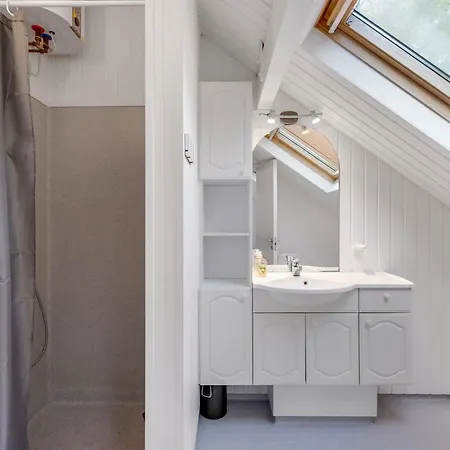Avni - 30km From The Sea By Interhome